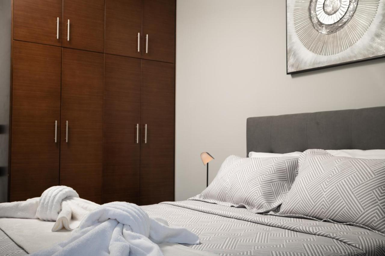 Delight Luxury Residences - Souda Luaran gambar